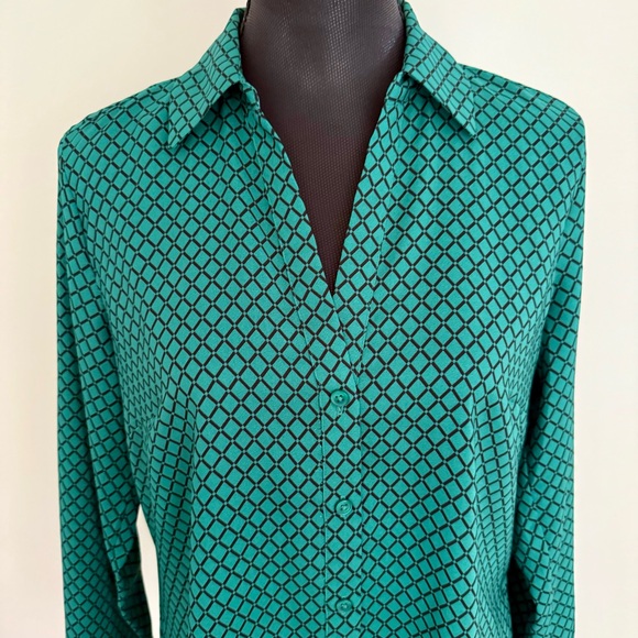 Ann Taylor Long Sleeve Teal and Black Shirt - Picture 4 of 5